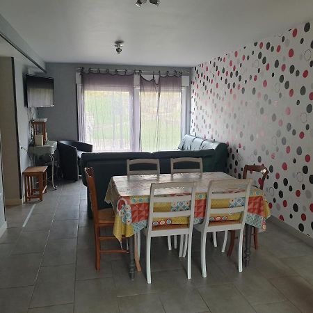 Au Relais Du Canal à Grand Gabarit Nesle Exterior foto